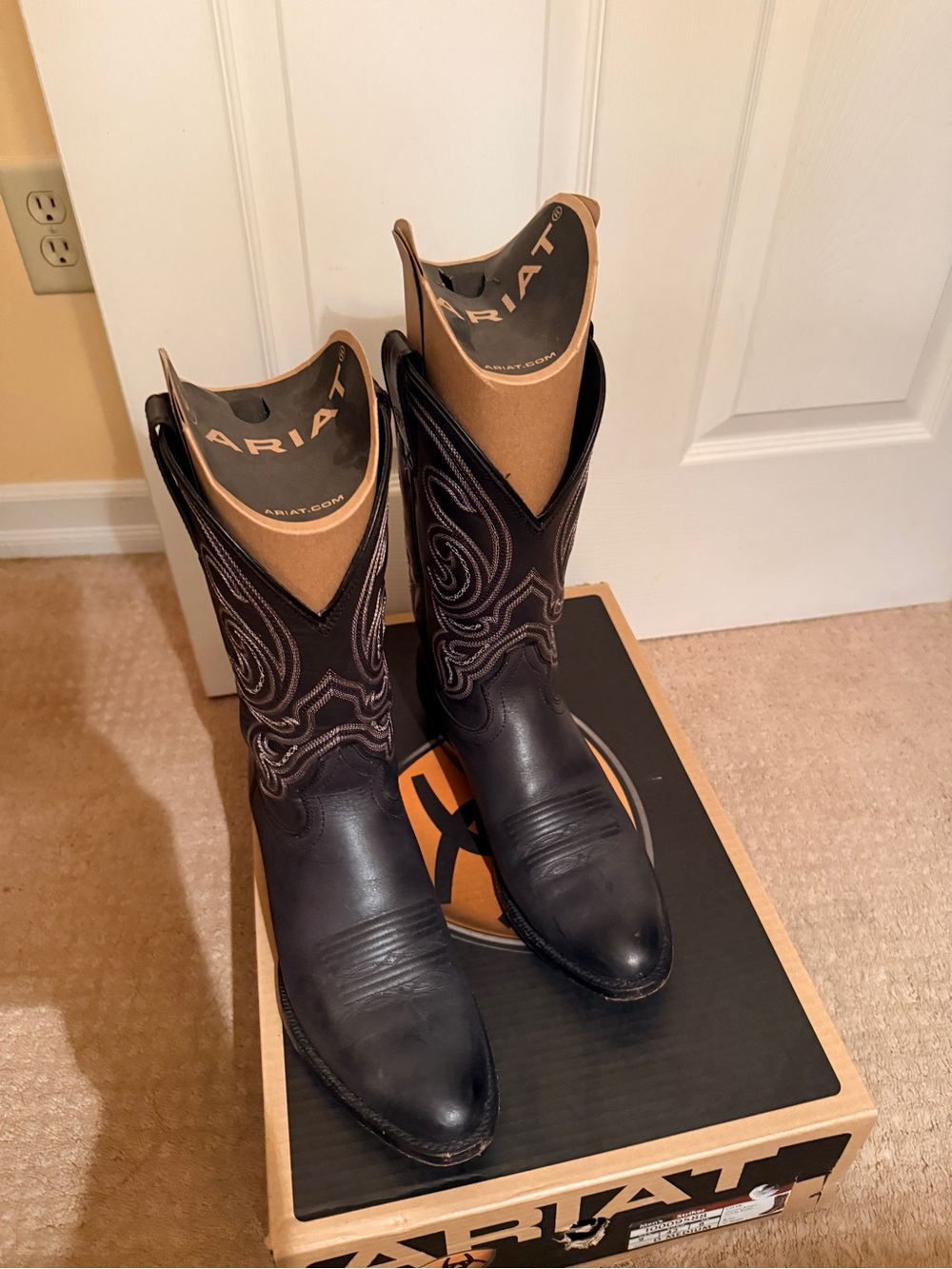 Ariat Brown and Black Leather Men's Western Cowboy Boots